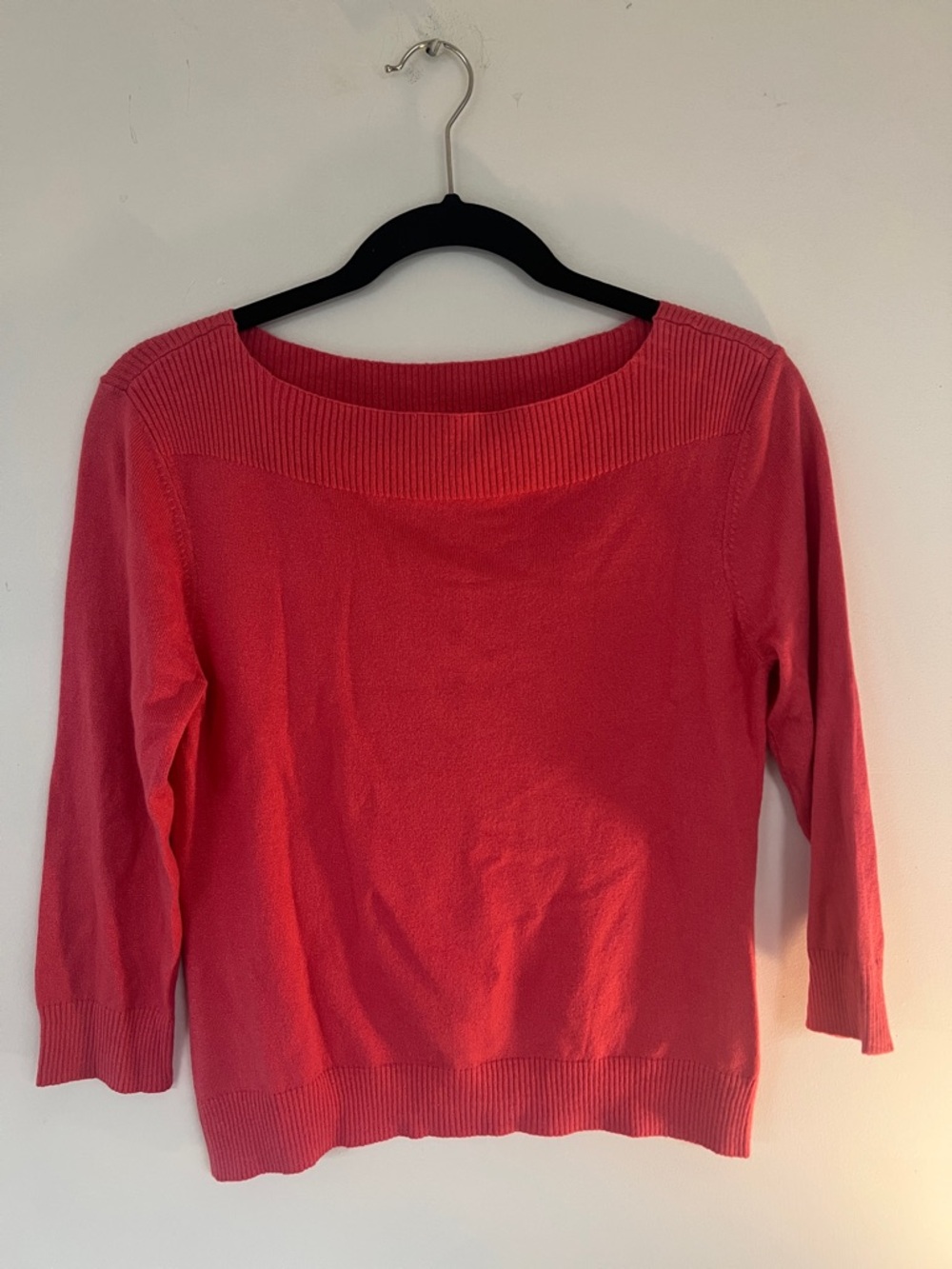 Oscar De La Renta Women's S Boatneck Sweater in Pink